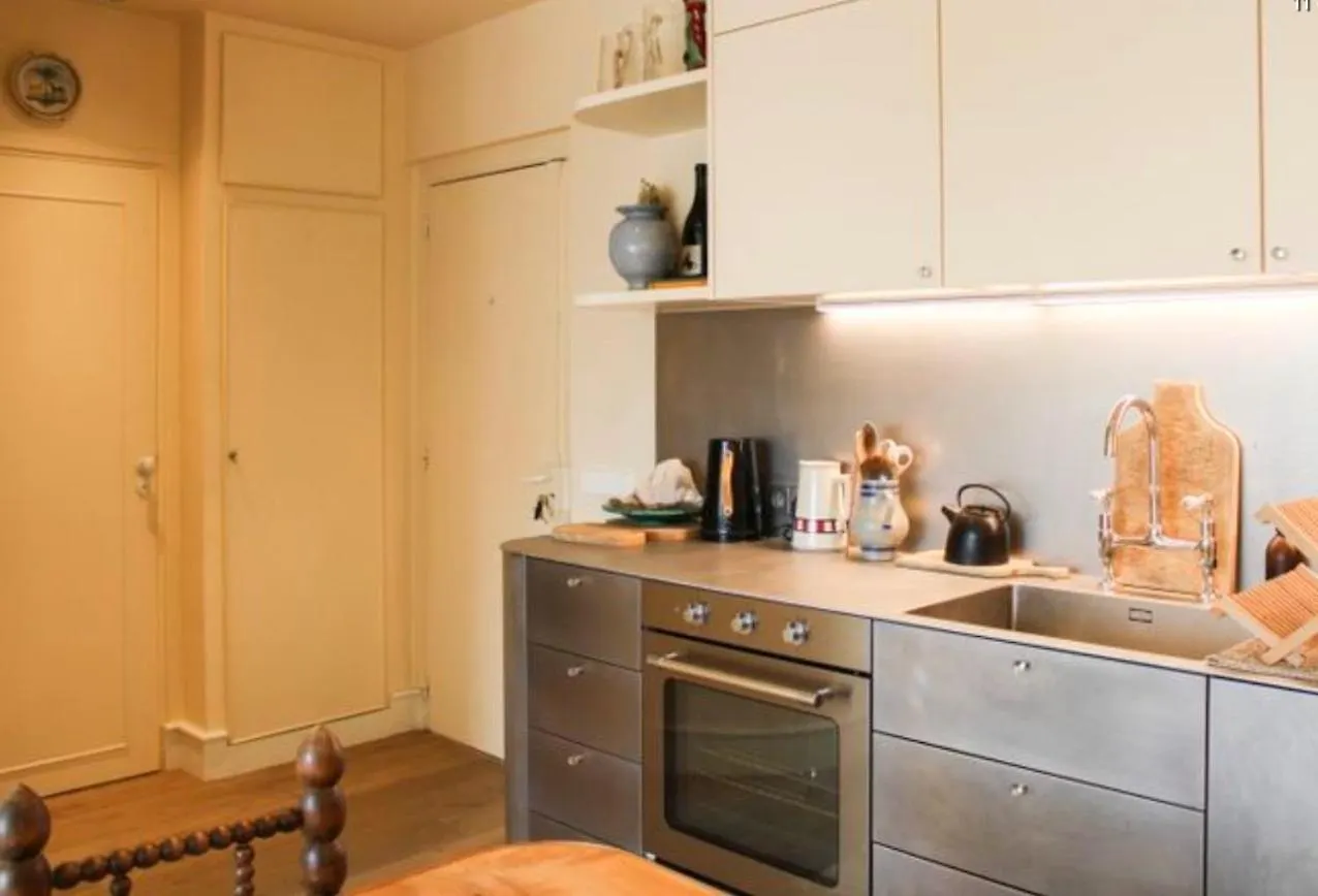 Atypique Montmartre Apartment Paris
